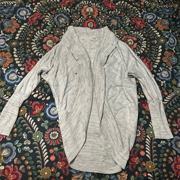 Wilfred heather gray studded Diderot cardigan sz M - Picture 3 of 10